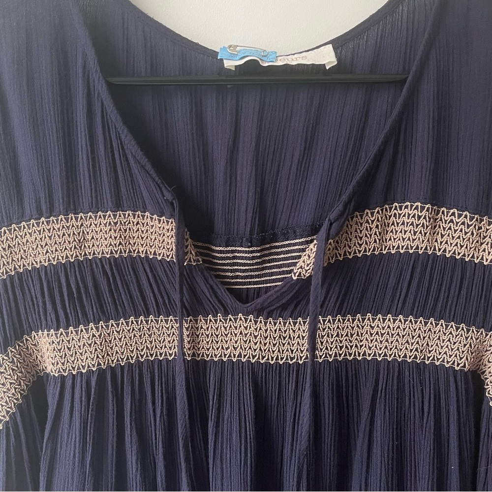 Flowy Top - Picture 2 of 2
